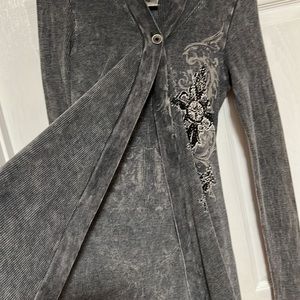 Cardigan vintage cross theme